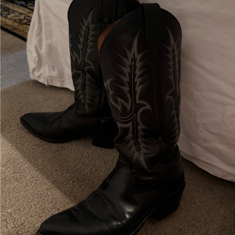 SOLD Tony Lama black cowboy boots